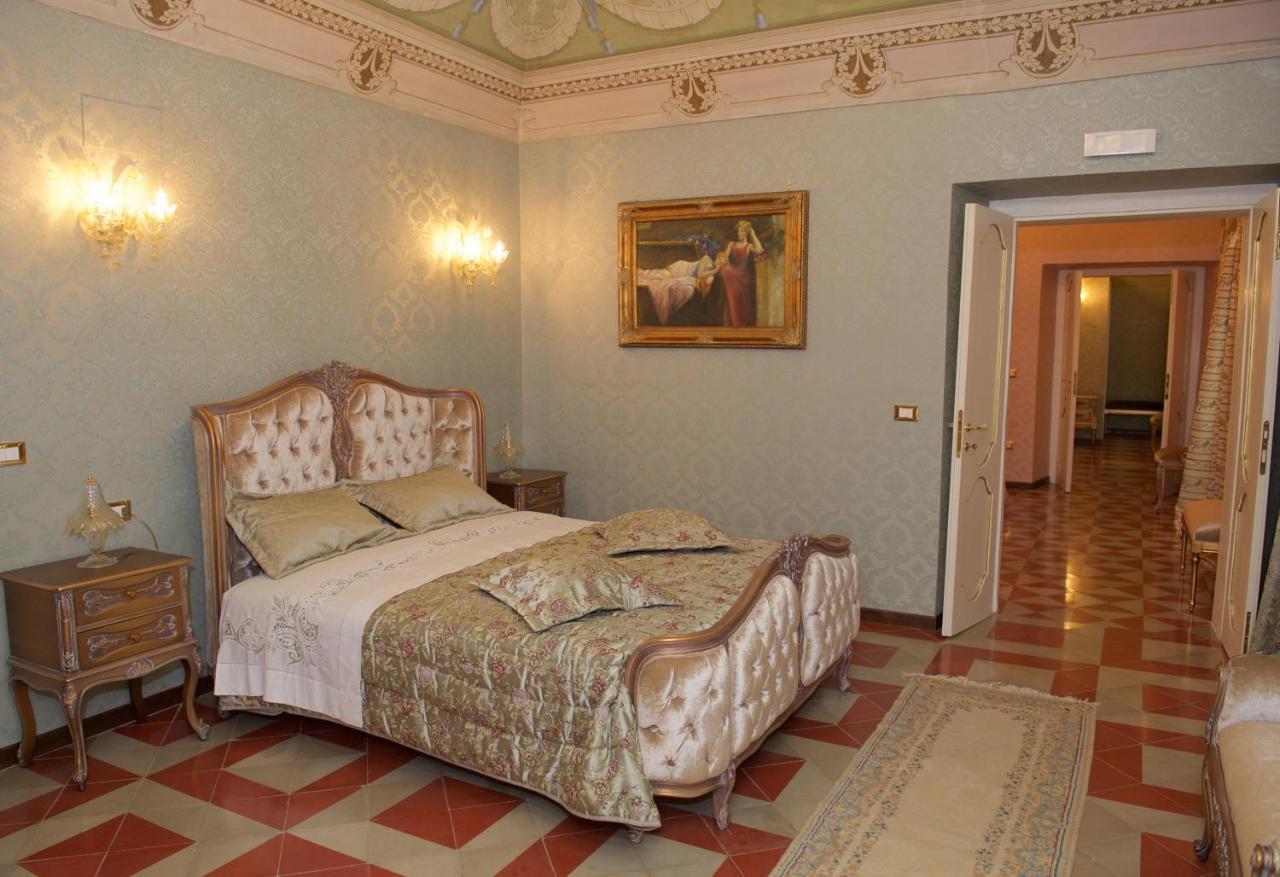 Palazzo Tilli Casoli  Exterior photo